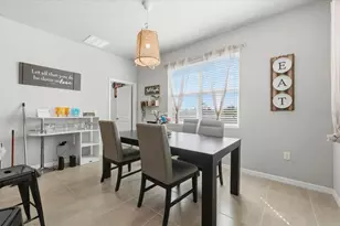 219 Maple Dr, Kissimmee, FL 34759 - Photo 12