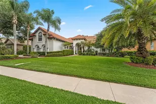 1622 Conway Isle Cir, Belle Isle, FL 32809 - Photo 2