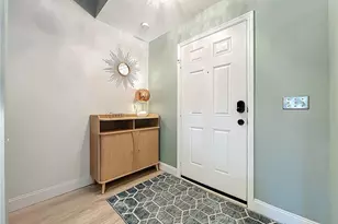 951 Crystal Bay Ln, Orlando, FL 32828 - Photo 8