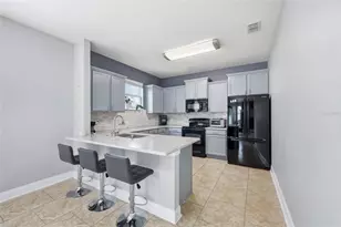 1811 Soldiers Pass, Saint Cloud, FL 34769 - Photo 4