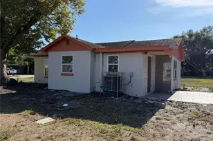 701 23rd St, Orlando, FL 32805 - Photo 2