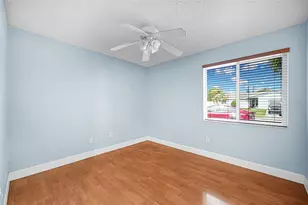 26543 SW 122nd Pl, Homestead, FL 33032 - Photo 2