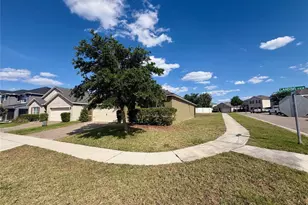 3342 Landing Vw, Tavares, FL 32778 - Photo 4