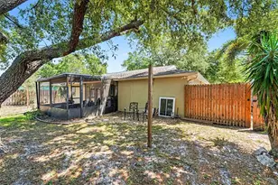 604 Limetree Dr, Oldsmar, FL 34677 - Photo 24