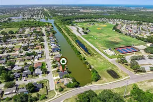 2713 San Luis Rd, Holiday, FL 34691 - Photo 16