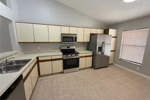 50 Lakepointe Cir, Kissimmee, FL 34743 - Photo 28
