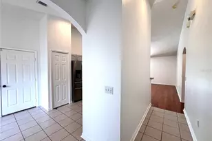 205 Paradise Woods Pl, Davenport, FL 33896 - Photo 6