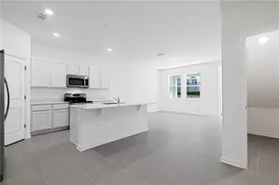 3119 Kurtz Ter, Davenport, FL 33837 - Photo 2