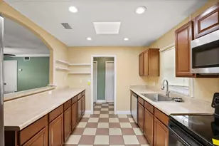 1739 Hinckley Rd, Orlando, FL 32818 - Photo 6