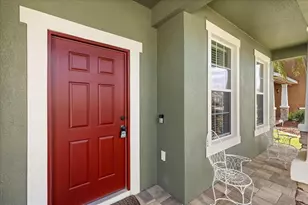 2721 Walden Woods Dr, Plant City, FL 33566 - Photo 2