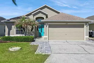 225 Tivoli Cir, Davenport, FL 33837 - Photo 2