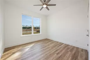 210 Paradise Dr, Deland, FL 32720 - Photo 20