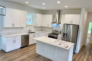 210 Paradise Dr, Deland, FL 32720 - Photo 6