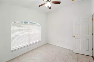 447 Dixie Hwy, Tarpon Springs, FL 34689 - Photo 14