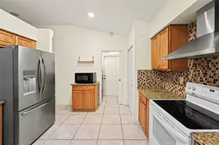 447 Dixie Hwy, Tarpon Springs, FL 34689 - Photo 10