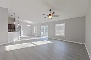 8806 SW 135th Street Rd, Ocala, FL 34473 - Photo 4