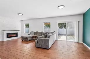 476 Squires Grove Dr, Winter Haven, FL 33880 - Photo 2
