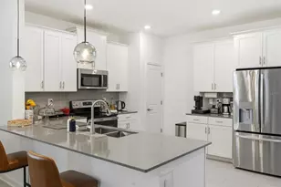 11216 Listening Dr, Orlando, FL 32832 - Photo 10
