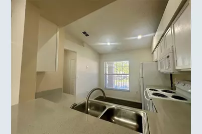 13348 Fairway Glen Drive #202, Orlando, FL 32824 - Photo 4