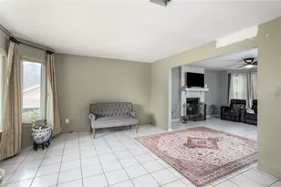 5009 Scarsdale Manor Ln, Orlando, FL 32818 - Photo 6