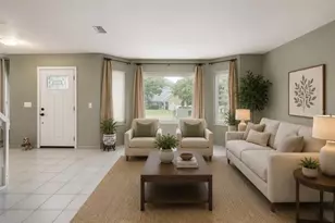 5009 Scarsdale Manor Ln, Orlando, FL 32818 - Photo 4