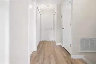 11163 Savannah Landing Cir, Orlando, FL 32832 - Photo 2