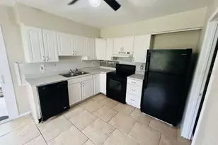 3914 Crayrich Cir, Orlando, FL 32839 - Photo 6