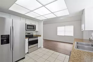 6707 64th Ln E, Palmetto, FL 34221 - Photo 12