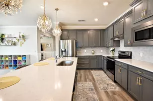 2604 Summer Clouds Wy, Kissimmee, FL 34744 - Photo 4