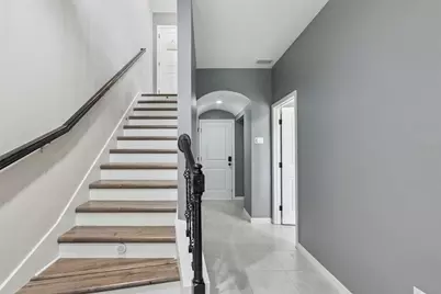 476 Portico Court, Oviedo, FL 32765 - Photo 2
