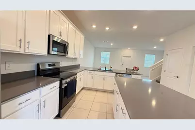 2675 Candied Apple Alley, Kissimmee, FL 34744 - Photo 6
