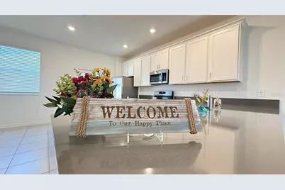2675 Candied Apple Alley, Kissimmee, FL 34744 - Photo 2