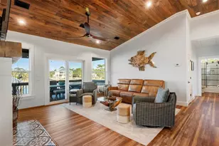 331 Land St, Eastpoint, FL 32328 - Photo 10