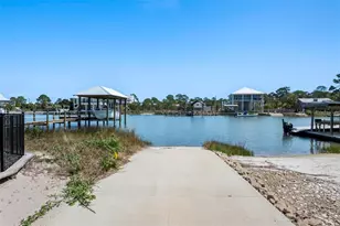 331 Land St, Eastpoint, FL 32328 - Photo 32