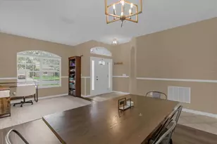 235 Venetian Bay Cir, Sanford, FL 32771 - Photo 4