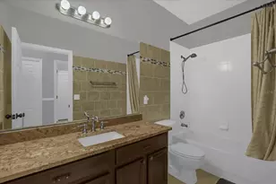 235 Venetian Bay Cir, Sanford, FL 32771 - Photo 18