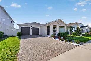 9433 Emerald Berry Dr, Winter Garden, FL 34787 - Photo 4