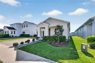 9433 Emerald Berry Dr, Winter Garden, FL 34787 - Photo 2