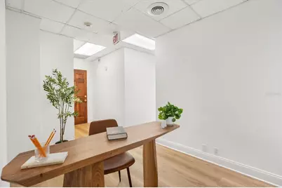 157 E New England Avenue #302, Winter Park, FL 32789 - Photo 12