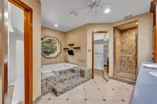 1001 Versailles Ct, Maitland, FL 32751 - Photo 18