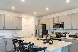 764 Hazelwood Ct, Haines City, FL 33844 - Photo 4