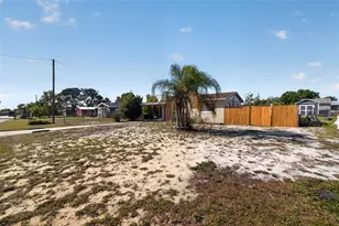 139 Harrison St, Lake Wales, FL 33859 - Photo 4