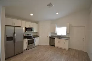 2225 Carver Ave, Fort Myers, FL 33916 - Photo 10