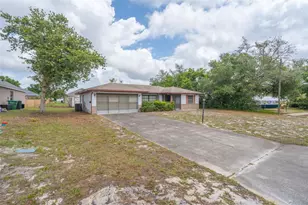 1952 Kirkwood St, Deltona, FL 32738 - Photo 4