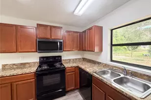2440 Bracknell Forest Trail, Tavares, FL 32778 - Photo 10