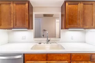 245 Quayside Cir, Maitland, FL 32751 - Photo 10