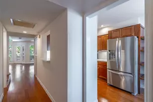 245 Quayside Cir, Maitland, FL 32751 - Photo 6