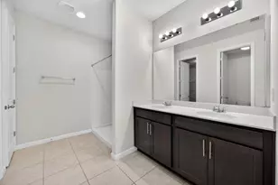 689 Meadow Pointe Dr, Haines City, FL 33844 - Photo 10