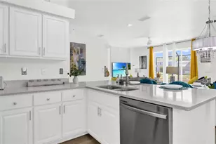 2908 Sunset Lakes Blvd, Kissimmee, FL 34747 - Photo 8