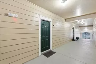 13001 Mulberry Park Dr, Orlando, FL 32821 - Photo 26